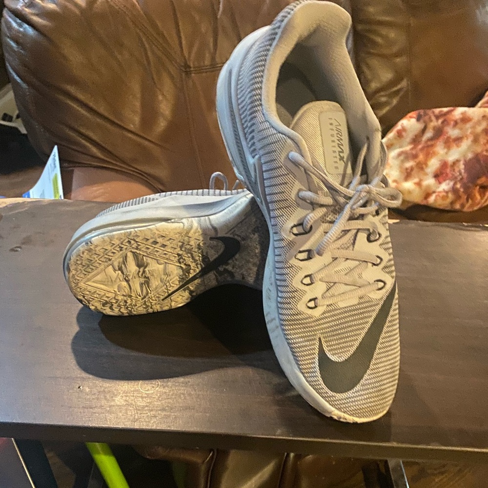 Men’s Air Max shoes size 11.5